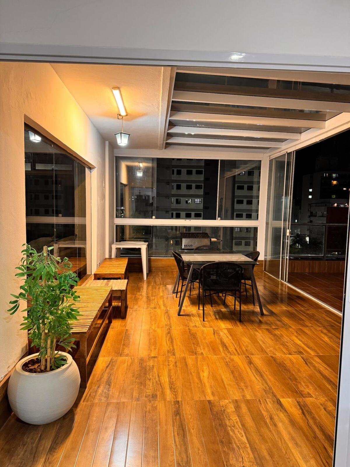 Cobertura Na Praia Da Enseada-Guaruja 180M2 10 Hospedes Eksteriør bilde
